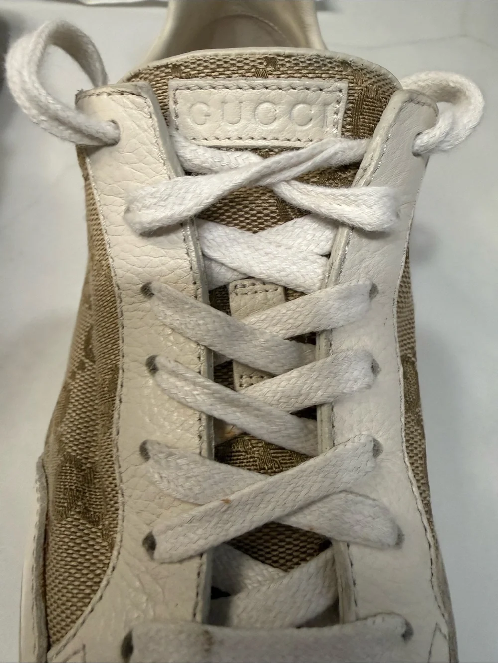 Authentic Gucci GG Monogram Canvas Leather Low Top Sneakers Size 36 US 6 w/ COA